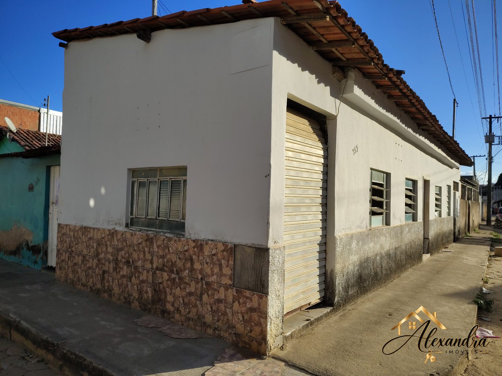 CASA A VENDA
