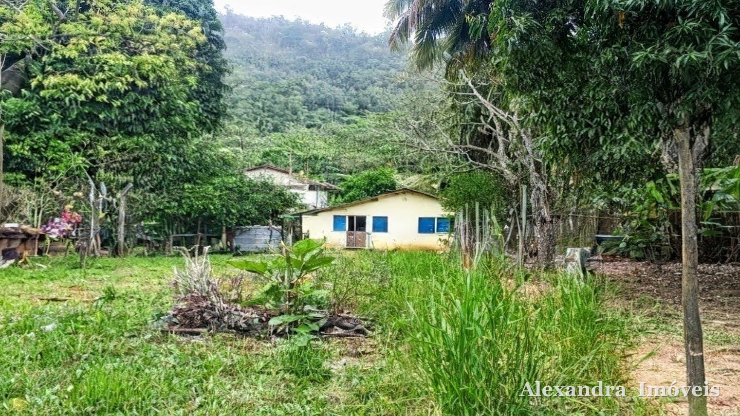 CASA EM GUARAPARI/ES - ZONA RURAL DE IGUAPE