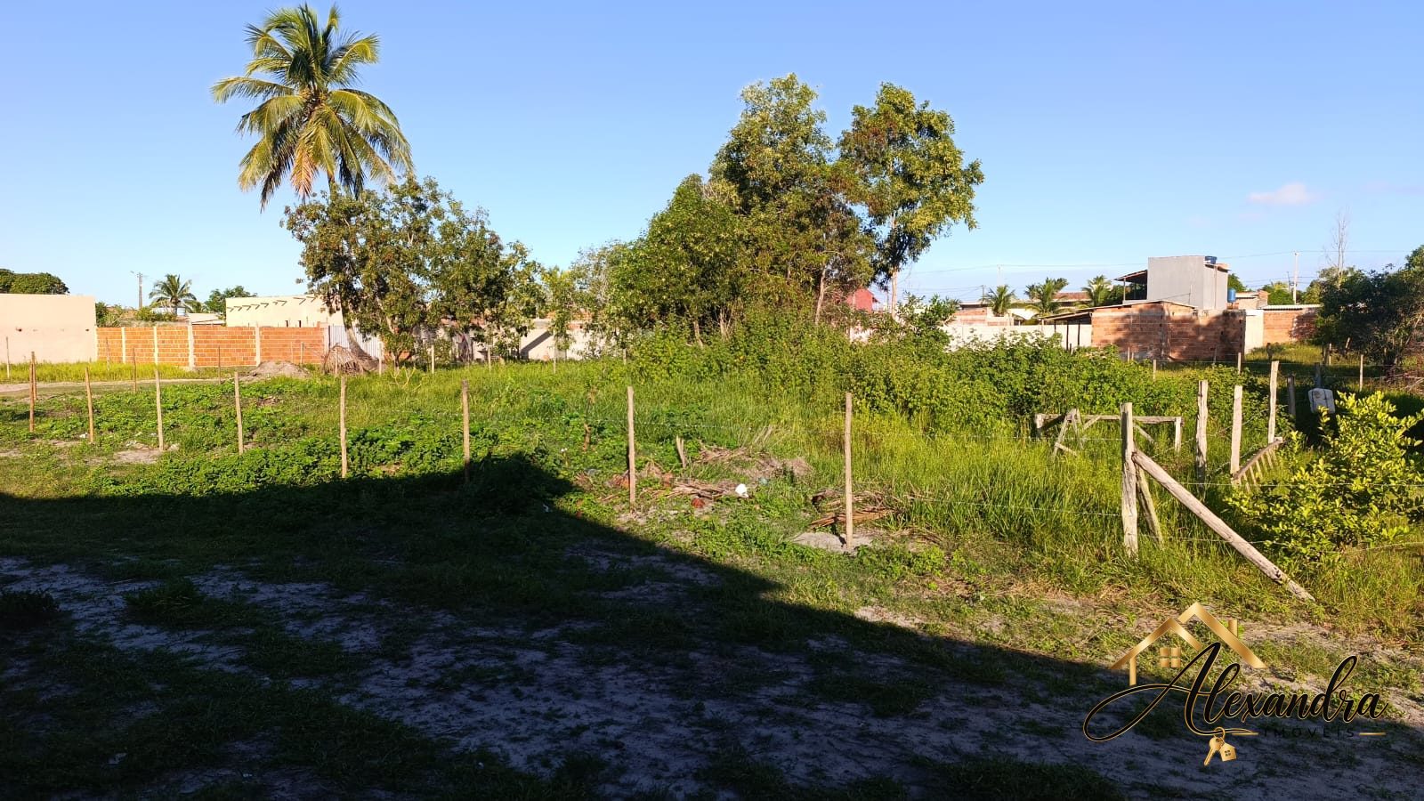 VENDO LOTES NA PRAIA DE NOVA VIÇOSA - BA